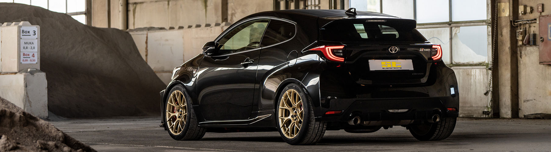 We installed a ST XTA plus 3 coilover kit in the Toyota GR Yaris and mounted BBS light-alloy wheels on the vehicle